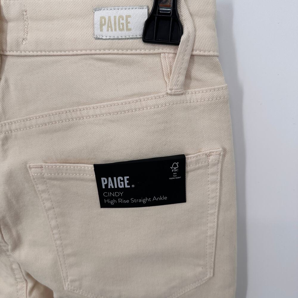 PAIGE NWT Cindy Mid Rise Slim Fit Jean in Ivory Sandy Ecru  // 00 - Picture 9 of 12